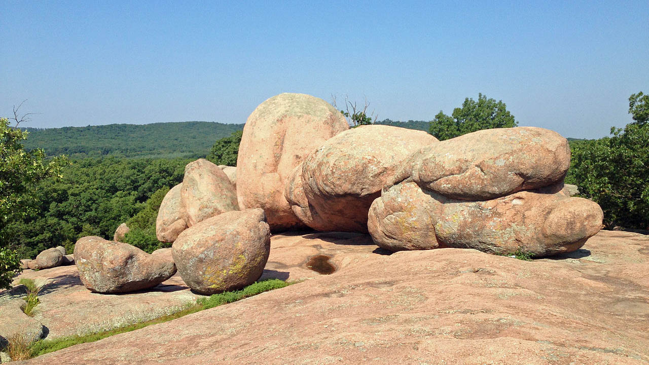 The Elephant Rocks State Park