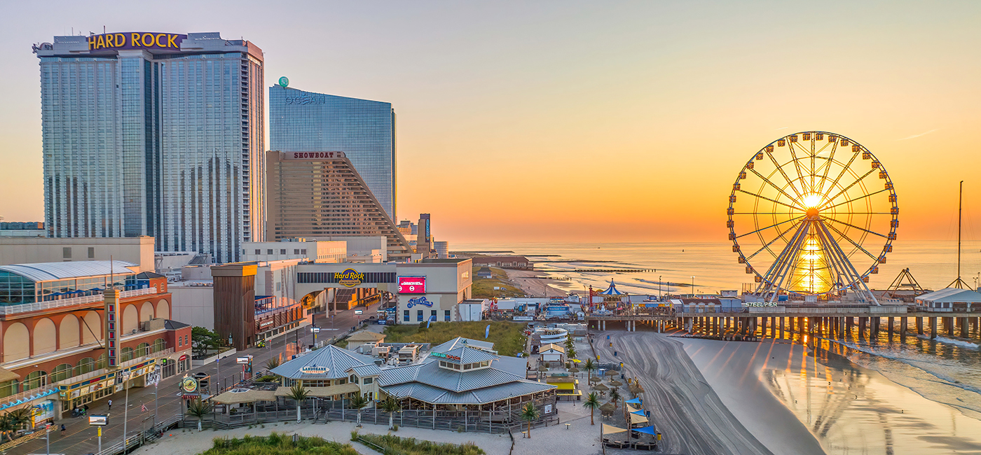 Go where the wows are – dazzling casinos, thrilling theme parks, boardwalks and seaside amusements