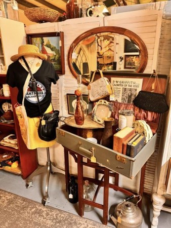 Streetsboro Antiques Mall